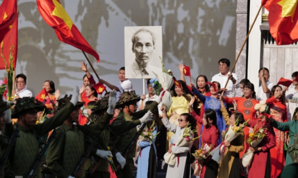 Marchando hacia Hanoi: una profecía de victoria