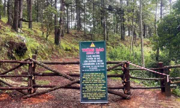 Stop the hiking route to Langbiang peak due to safety concerns