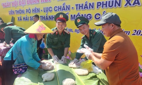 សាមគ្គីភាពយោធា-ស៊ីវិលដ៏កក់ក្តៅក្នុងថ្ងៃឯកភាពដ៏អស្ចារ្យ