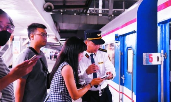 Railway industry explains the increase in train ticket prices during Tet