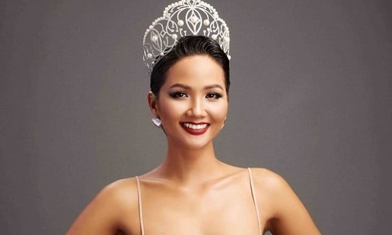 The life of the Vietnamese beauty queen who reached the top of Miss Universe