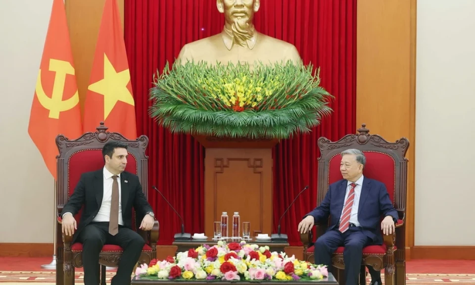 Creando un nuevo impulso para promover las relaciones entre Vietnam y Armenia