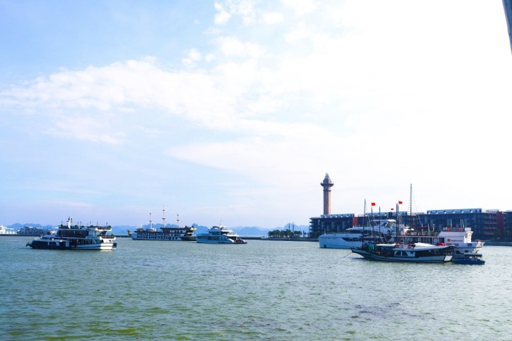 À partir du 13 septembre, la baie d'Ha Long est prête à accueillir et à servir les touristes.