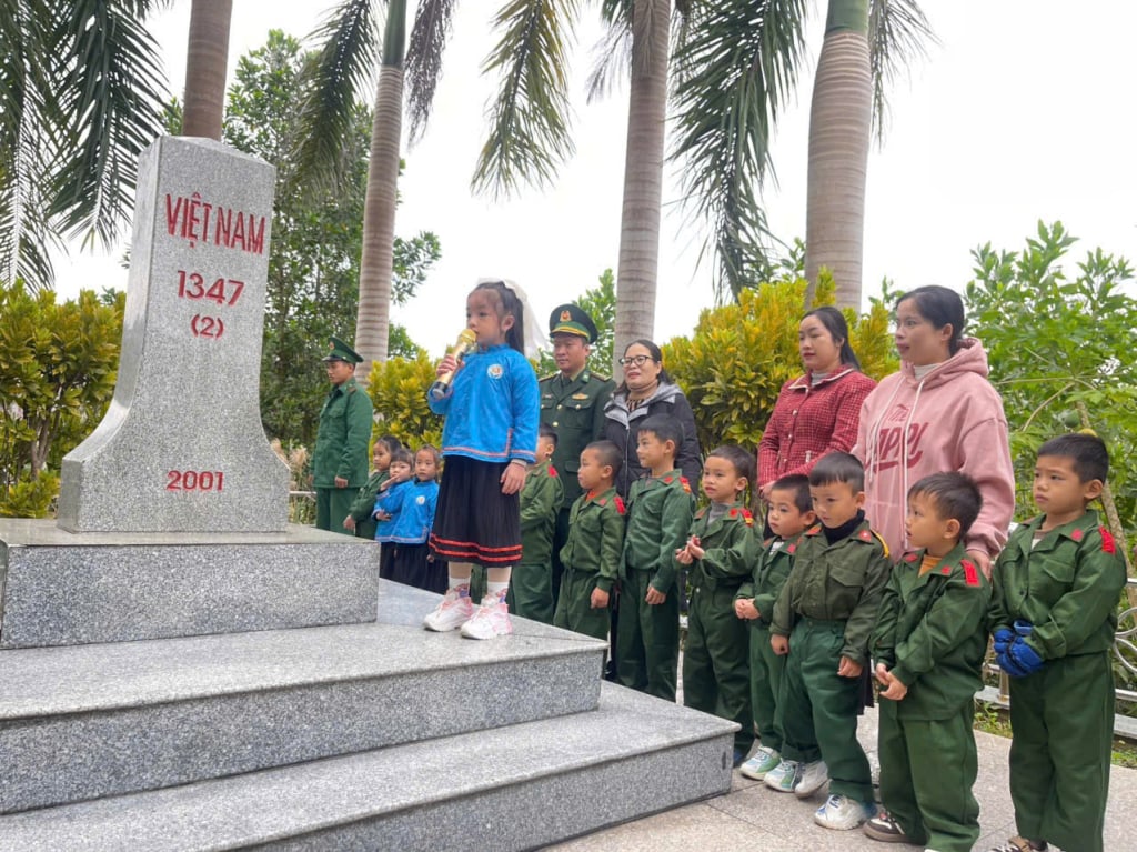 Đồn Biên phòng Pò Hèn phối hợp cùng Trường mầm non Hải Sơn (TP Móng Cái) tổ chức 