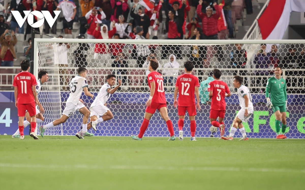 Dư âm ĐT Việt Nam 0-1 ĐT Indonesia: “Lời tiên tri” của HLV Troussier