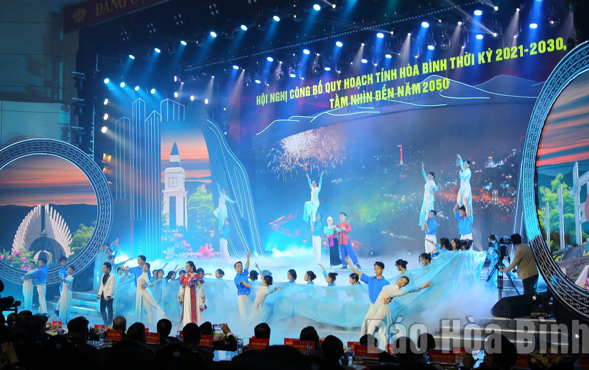 Announcing the Planning of Hoa Binh Province for the period 2021 - 2030, with a vision to 2050