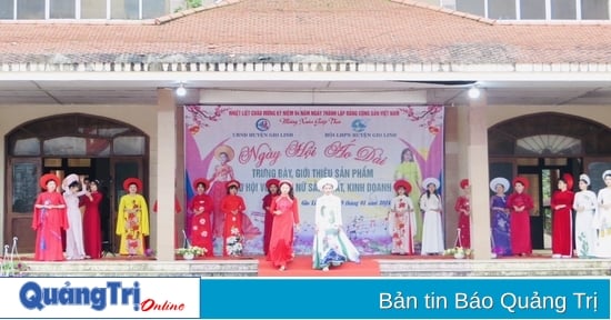 Gần 200 cán bộ, hội viên phụ nữ tham gia “Ngày hội áo dài”