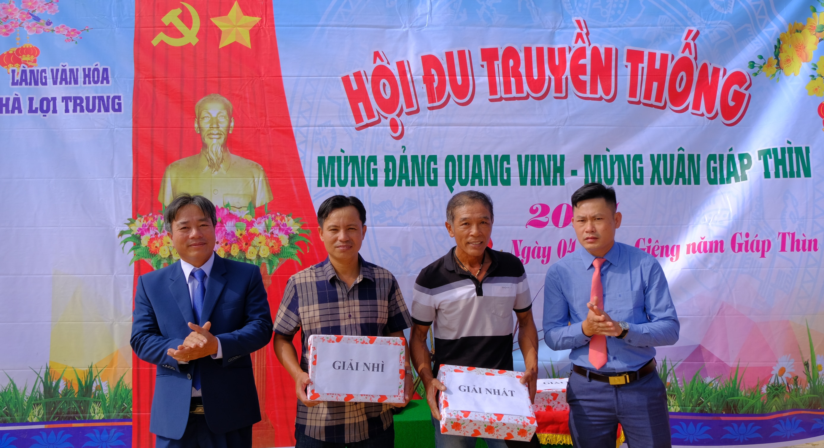 Hội đu truyền thống thôn Hà Lợi Trung