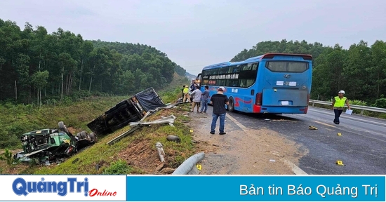 Khẩn trương có phương án đảm bảo an toàn cho các phương tiện lưu thông trên tuyến cao tốc Cam Lộ