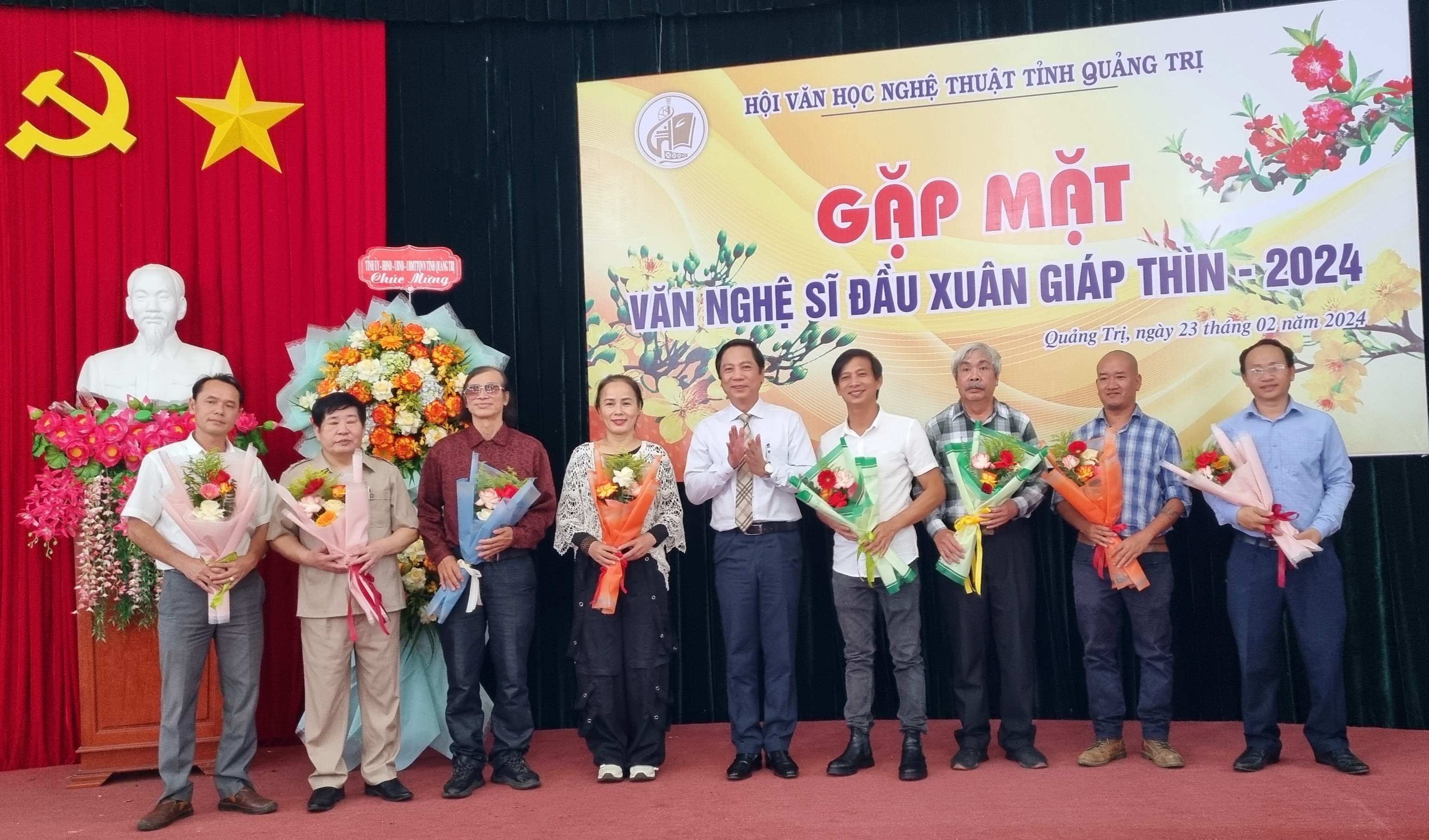 Gặp mặt văn nghệ sĩ đầu xuân Giáp Thìn - 2024