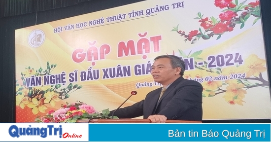 Gặp mặt văn nghệ sĩ đầu xuân Giáp Thìn