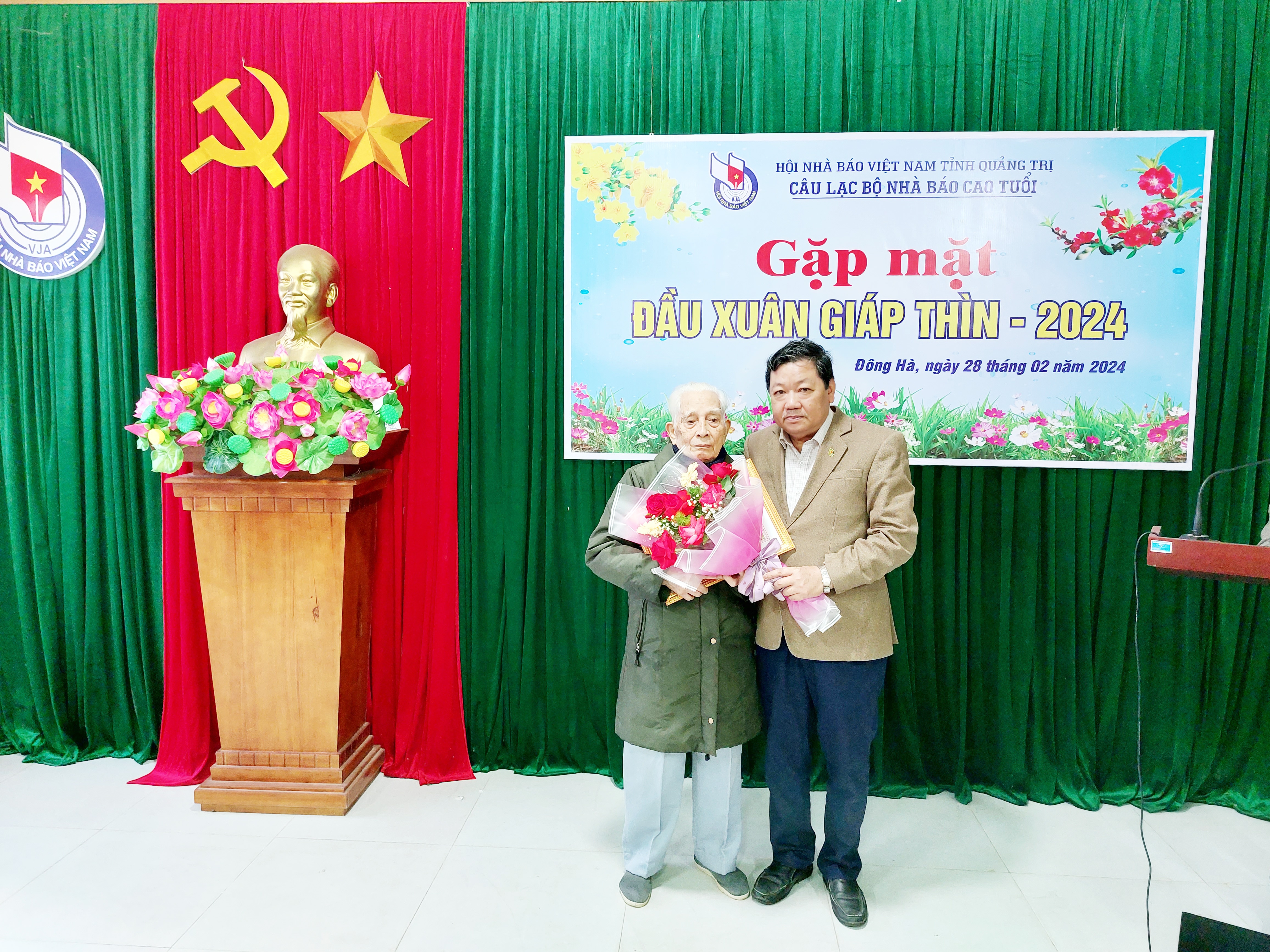 Senior Journalists Club meets at the beginning of Spring Giap Thin - 2024