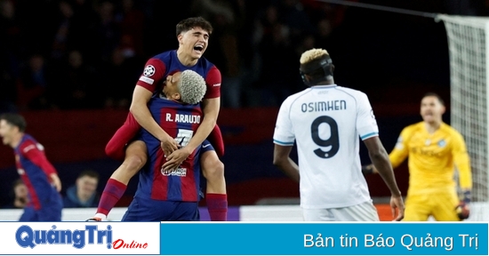 Arsenal và Barca giành vé vào tứ kết đầy kịch tính