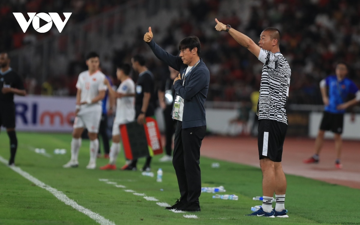 Bình luận ĐT Indonesia 1 - 0 ĐT Việt Nam: 90% rồi thầy Troussier ơi!