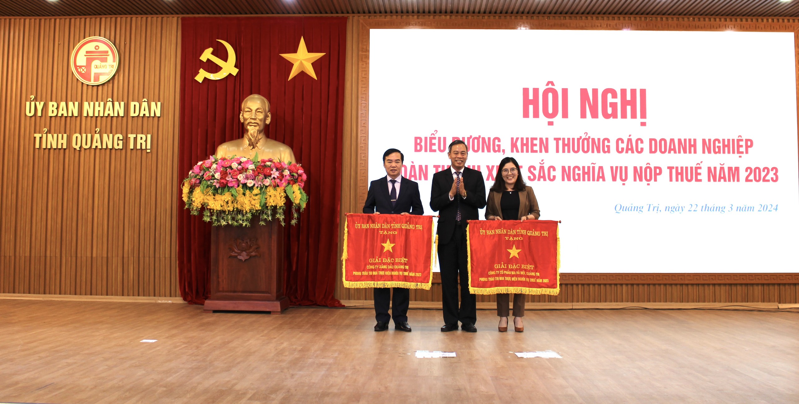 Biểu dương, khen thưởng các doanh nghiệp hoàn thành xuất sắc nghĩa vụ nộp thuế năm 2023