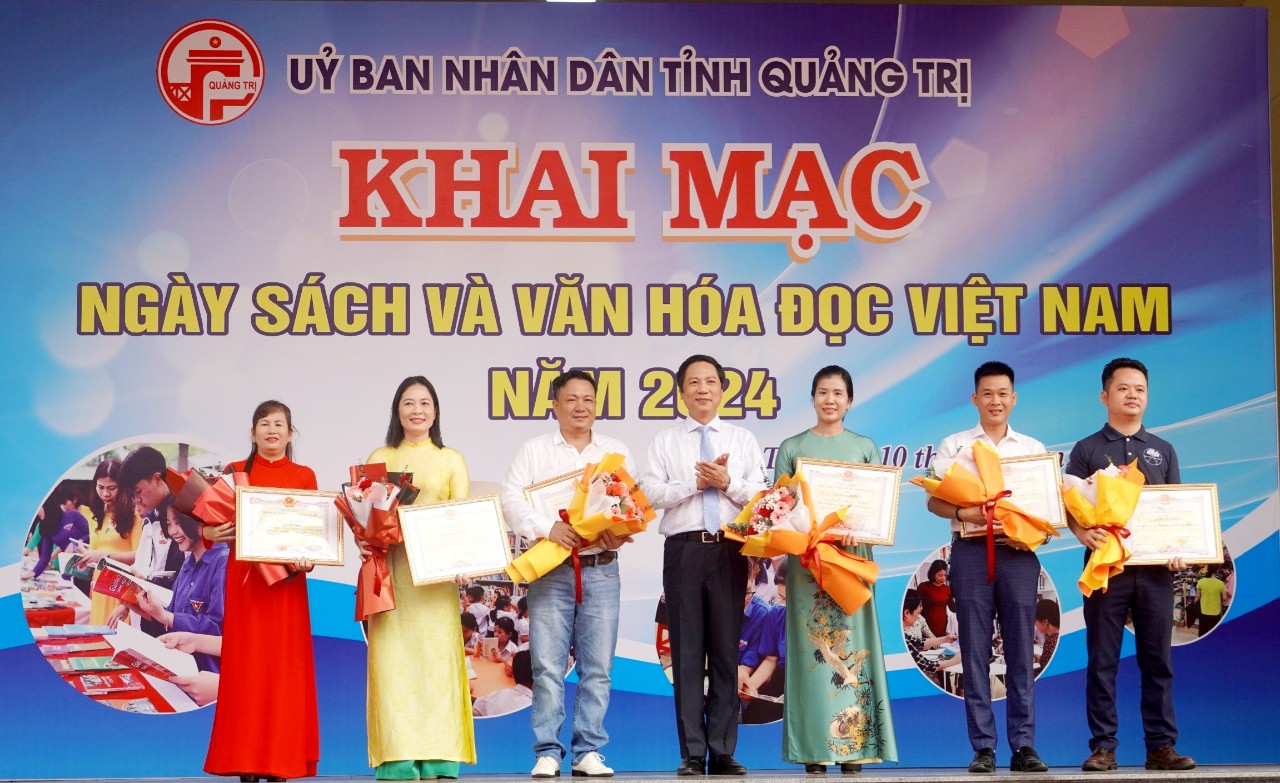 Khai mạc Ngày Sách và Văn hóa đọc Việt Nam năm 2024