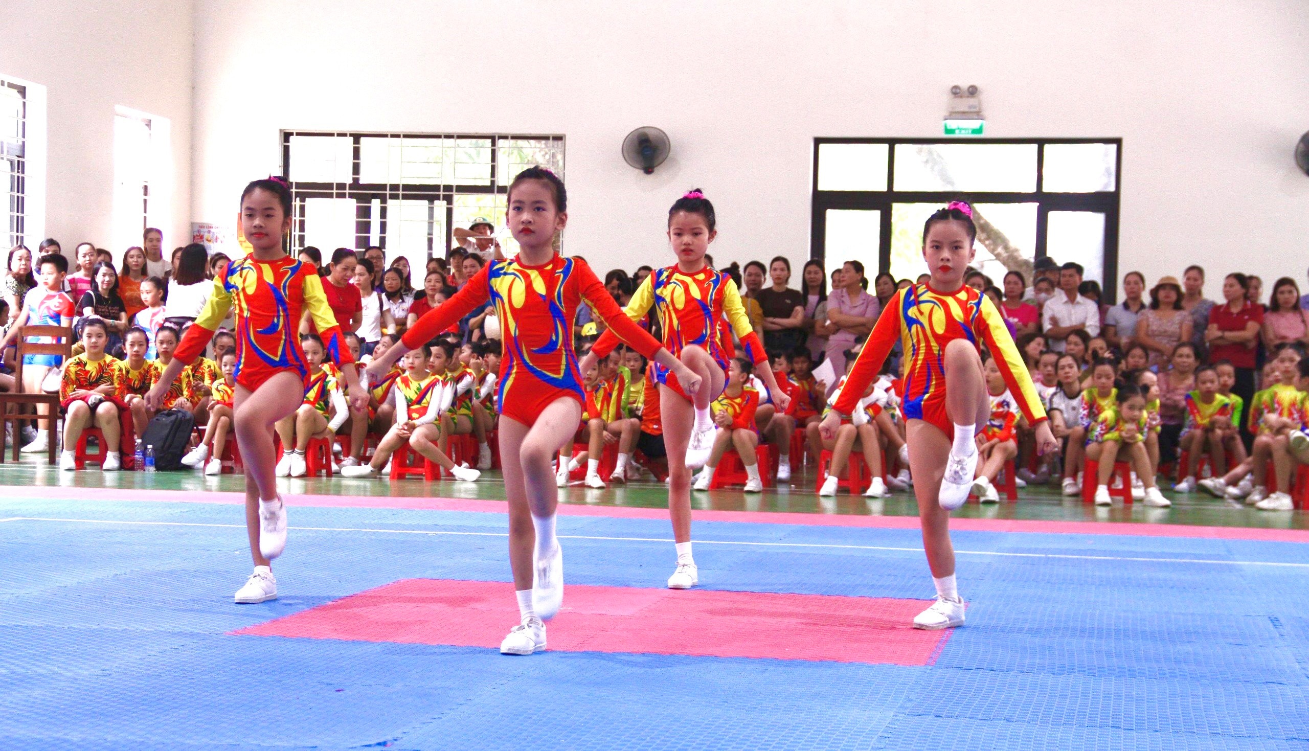 Phát triển bộ môn Aerobic trong học sinh