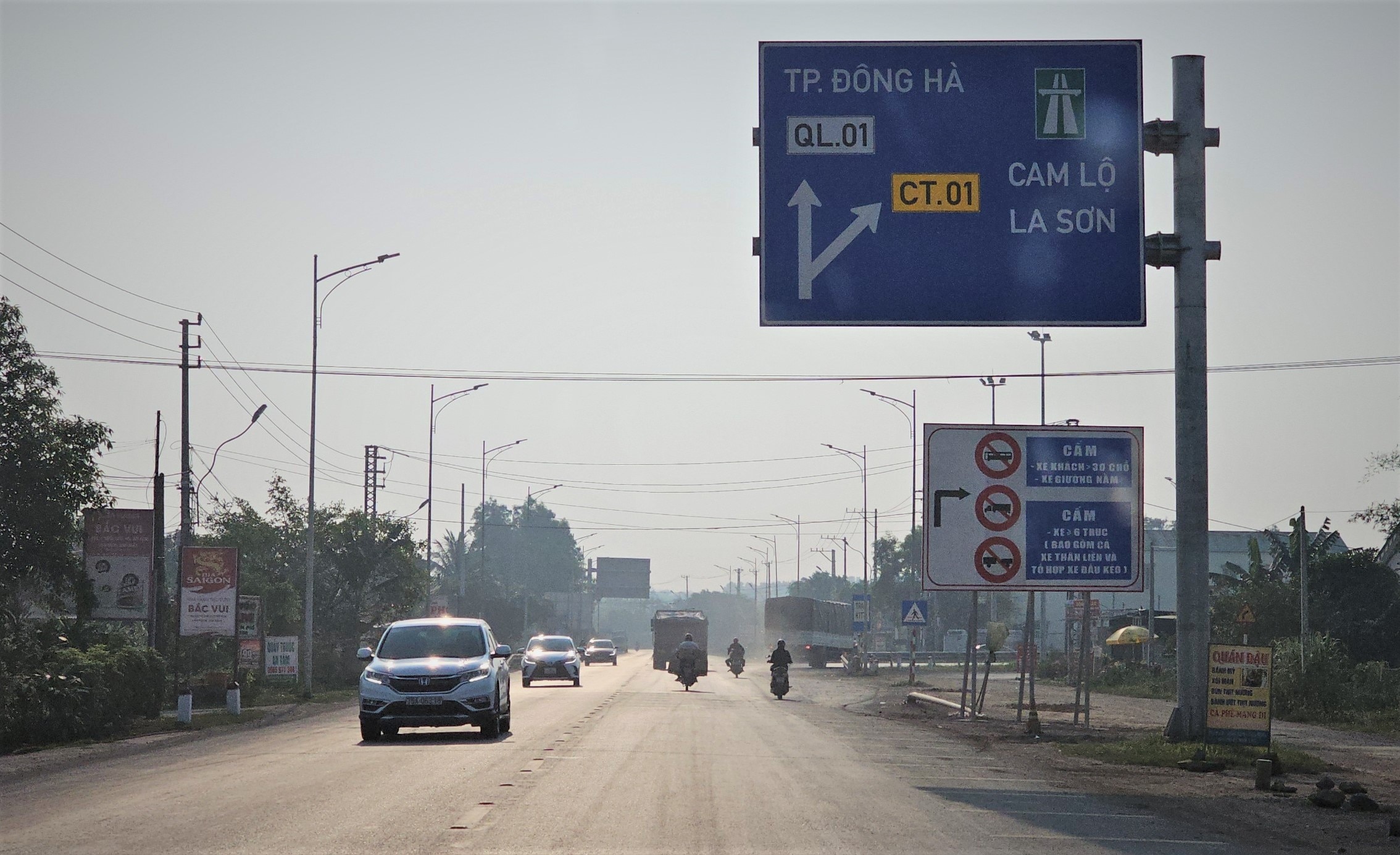 Cấm phương tiện cỡ lớn đi trên cao tốc Cam Lộ - La Sơn không khác đẩy “rủi ro” cho người dân Quảng Trị