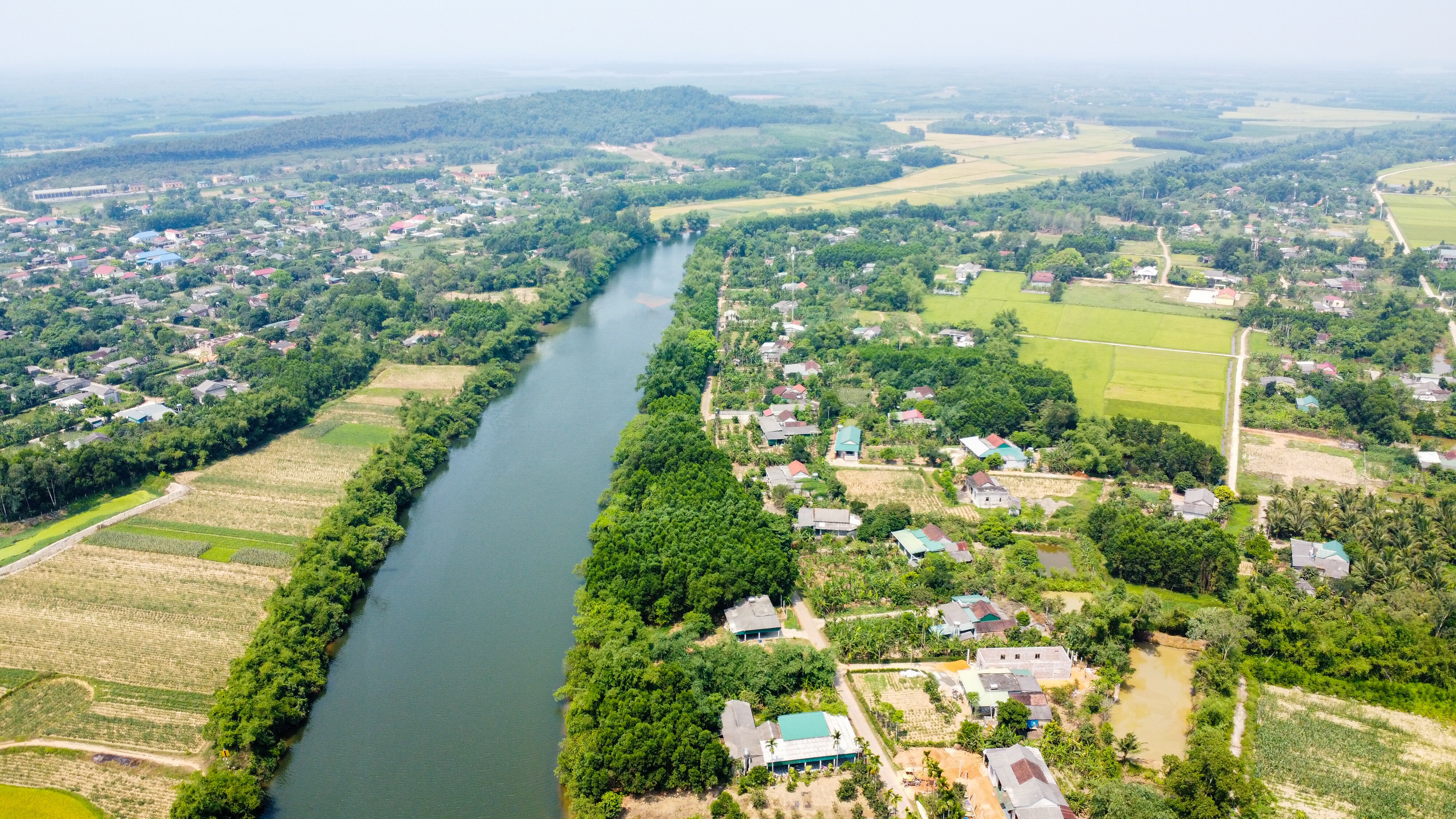 Về miền đất Sa Long