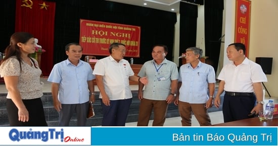 Reunión con votantes en la comuna de Thanh An, distrito de Cam Lo y el distrito 2 de la ciudad de Quang Tri