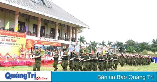 La province de Quang Tri lance une force pour participer à la protection de la sécurité et de l'ordre au niveau local