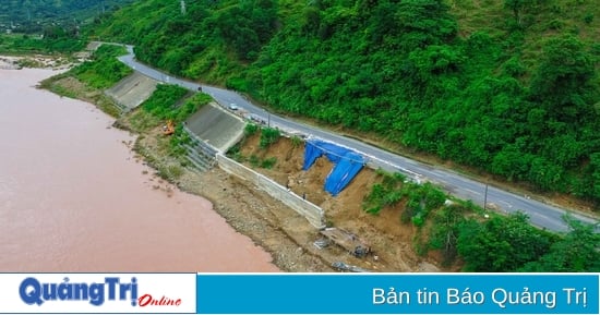 Auf vielen Abschnitten des National Highway 9 besteht ein hohes Erdrutschrisiko.