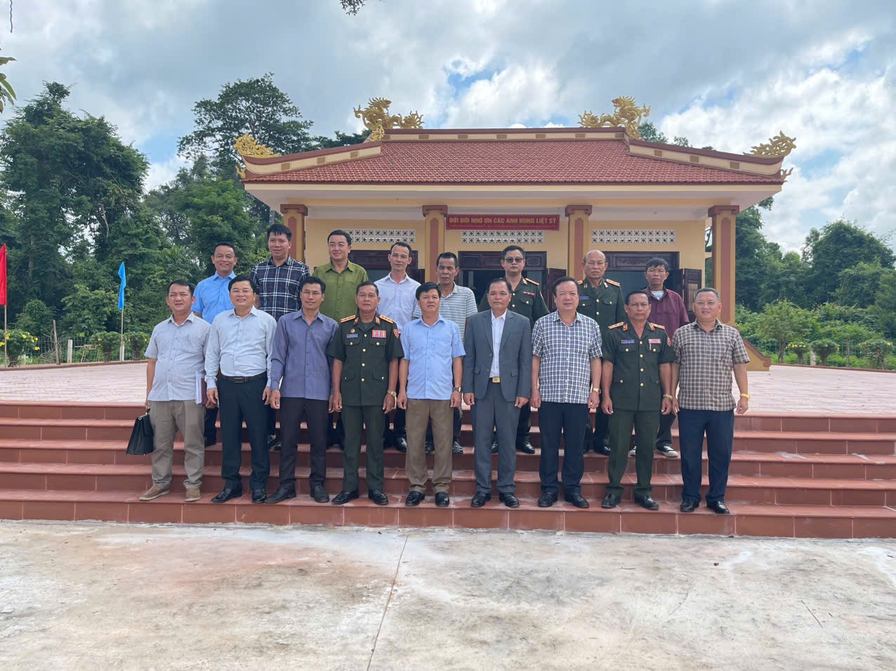 Khánh thành công trình Nhà thờ liệt sĩ và Doanh trại Đội tìm kiếm, quy tập hài cốt liệt sĩ 584 tại tỉnh Savannakhet