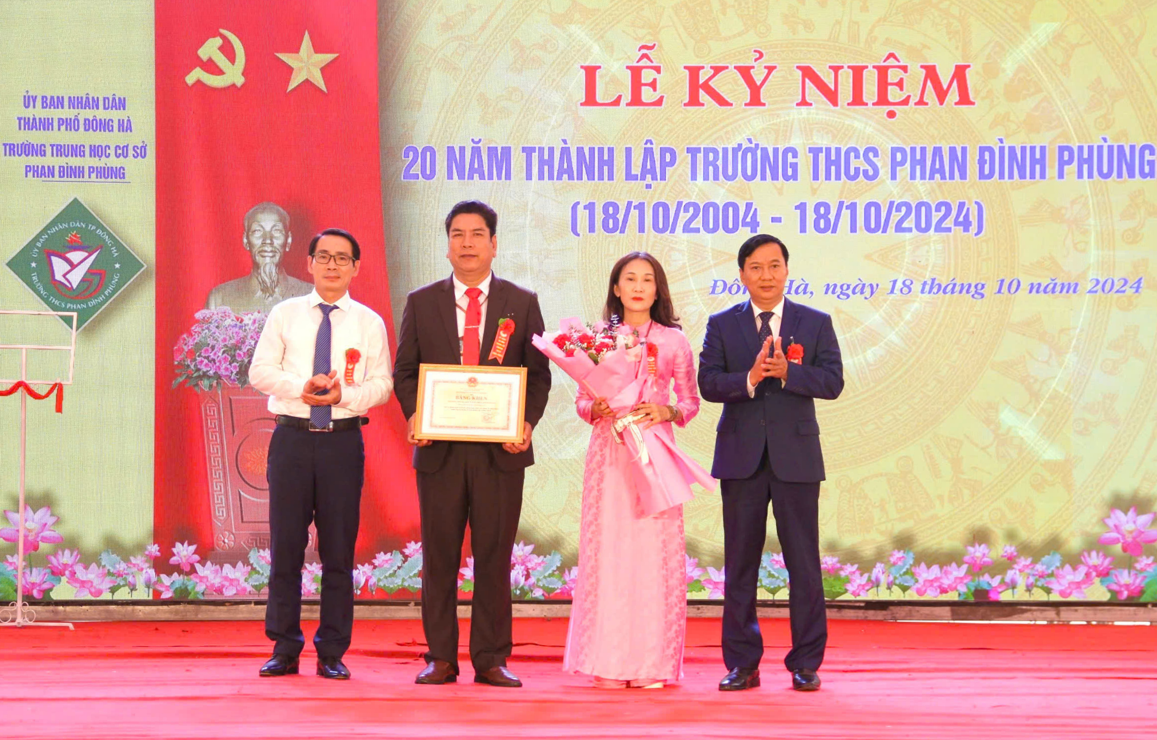 Kỷ niệm 20 năm thành lập Trường THCS Phan Đình Phùng