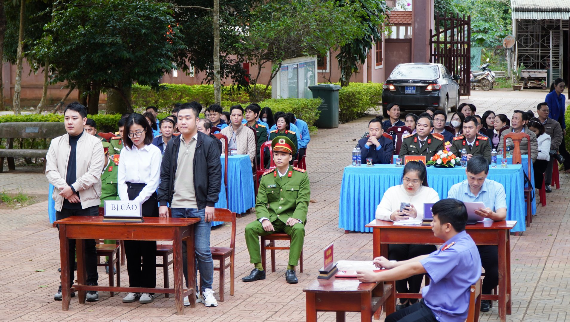 Hơn 400 đoàn viên, thanh niên Hướng Hóa tham gia phiên tòa giả định tuyên truyền phòng chống ma túy