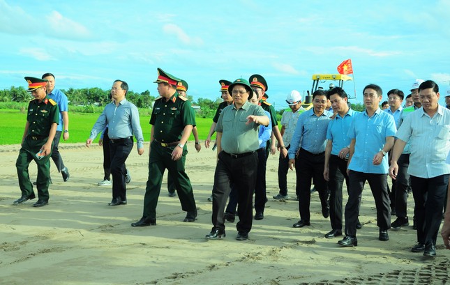 Thủ tướng: Phấn đấu có 600km cao tốc ĐBSCL vào năm 2025 ảnh 1