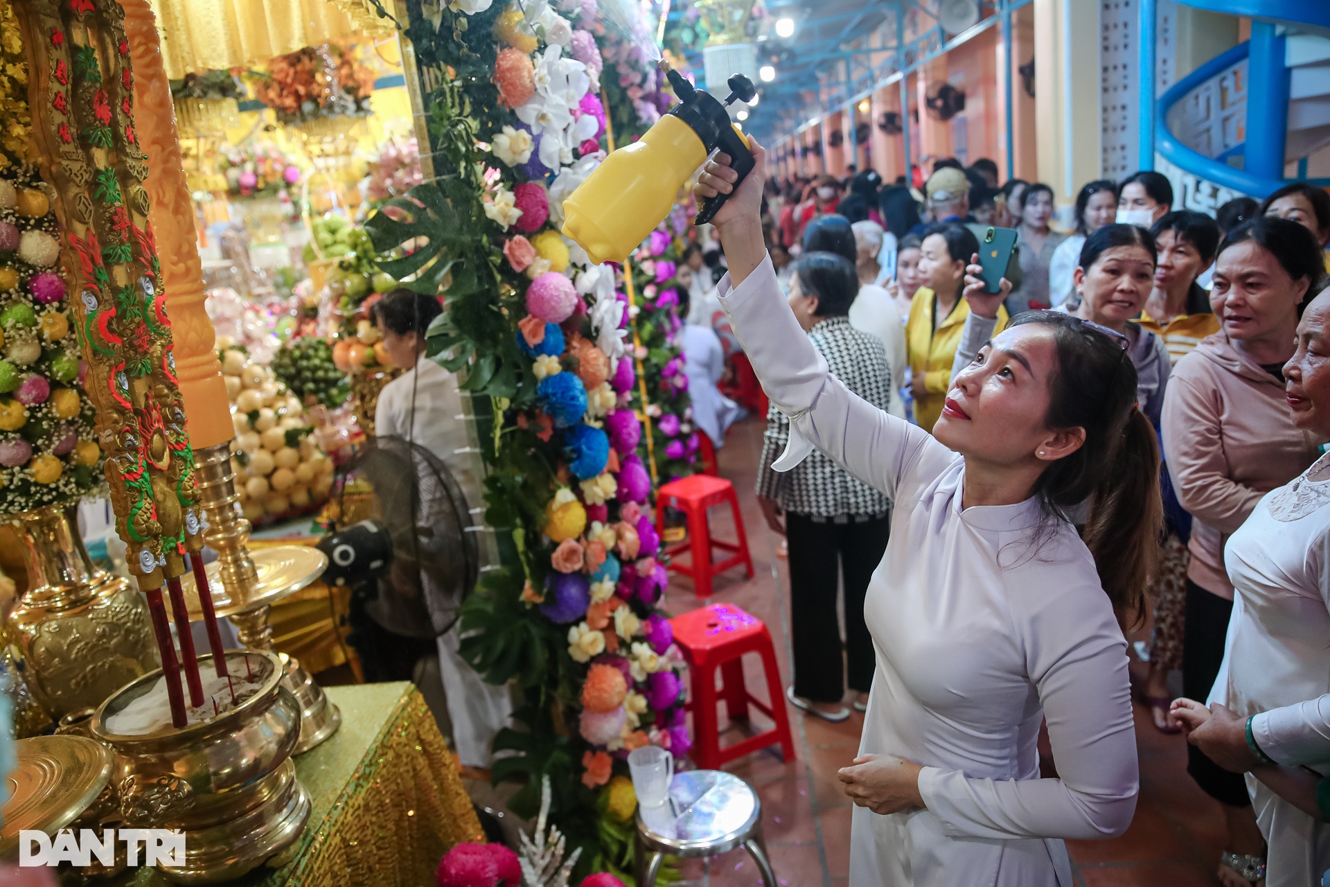 Hàng nghìn người hành hương về Tòa thánh Tây Ninh - 7