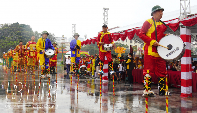 Phát huy tiềm năng, thế mạnh về văn hóa, thể thao và du lịch