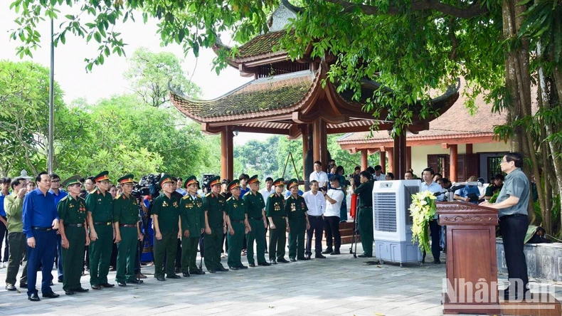 Tiếp tục quan tâm, chăm lo hơn nữa cho người có công với tất cả trách nhiệm và nghĩa tình sâu nặng ảnh 3