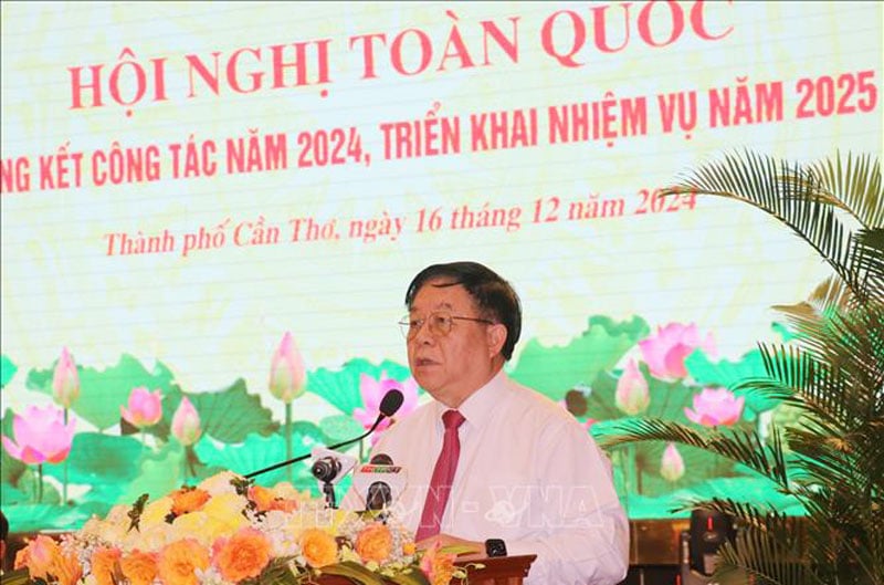 Đồng chí Nguyễn Trọng Nghĩa, Ủy viên Bộ Chính trị, Bí thư Trung ương Đảng, Trưởng Ban Tuyên giáo Trung ương, phát biểu. Ảnh: TTXVN