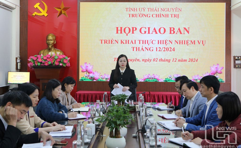 Một buổi giao ban thường kỳ của Trường Chính trị tỉnh.