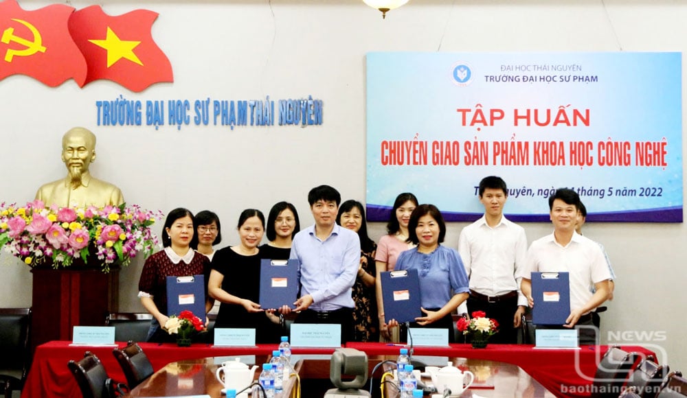 Trường Đại học Sư phạm tổ chức tập huấn chuyển giao sản phẩm khoa học - công nghệ về giáo dục cho các trường phổ thông.