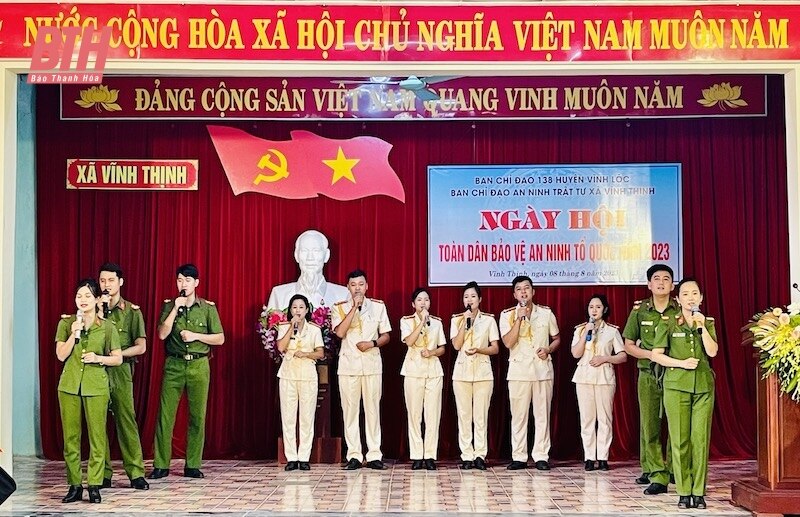 Bí thư Đảng ủy Khối CQ&DN tỉnh Trần Văn Hải dự “Ngày hội toàn dân bảo vệ an ninh Tổ quốc năm 2023 tại xã Vĩnh Thịnh