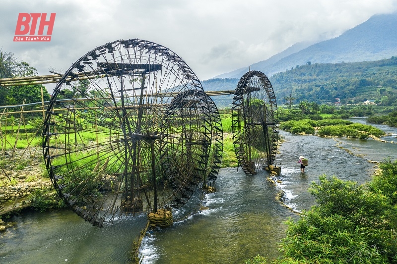 Đến Pù Luông mùa “săn mây”