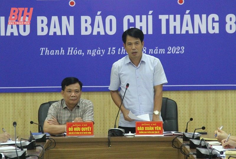 Giao ban công tác báo chí tháng 8-2023