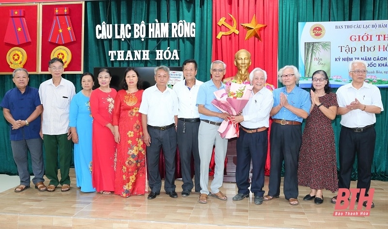 Giới thiệu tập thơ “Hồn làng”