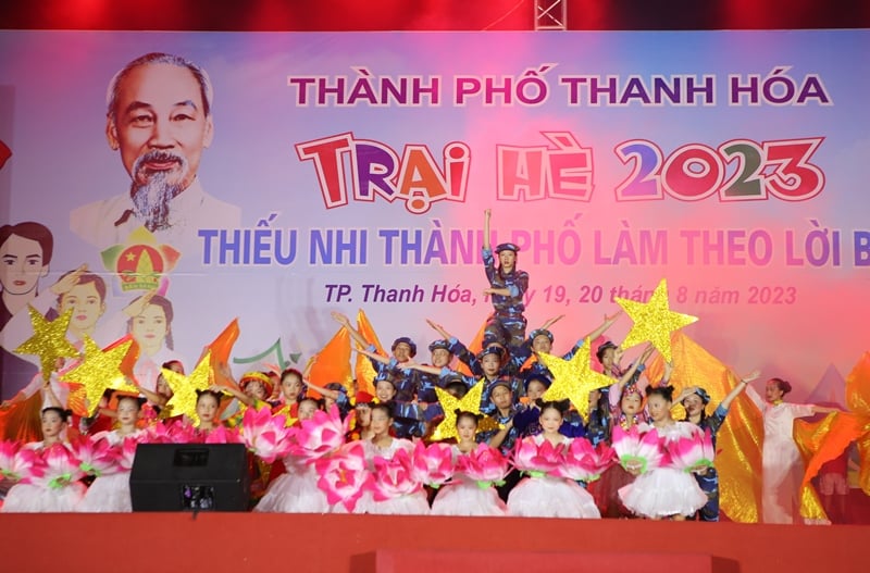 Đặc sắc đêm thi văn nghệ Hội trại hè thanh thiếu nhi TP Thanh Hóa năm 2023