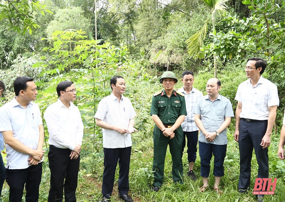 Chủ tịch UBND tỉnh Đỗ Minh Tuấn kiểm tra các công trình trọng điểm phục vụ phòng, chống lụt bão tại các huyện Lang Chánh và Thạch Thành