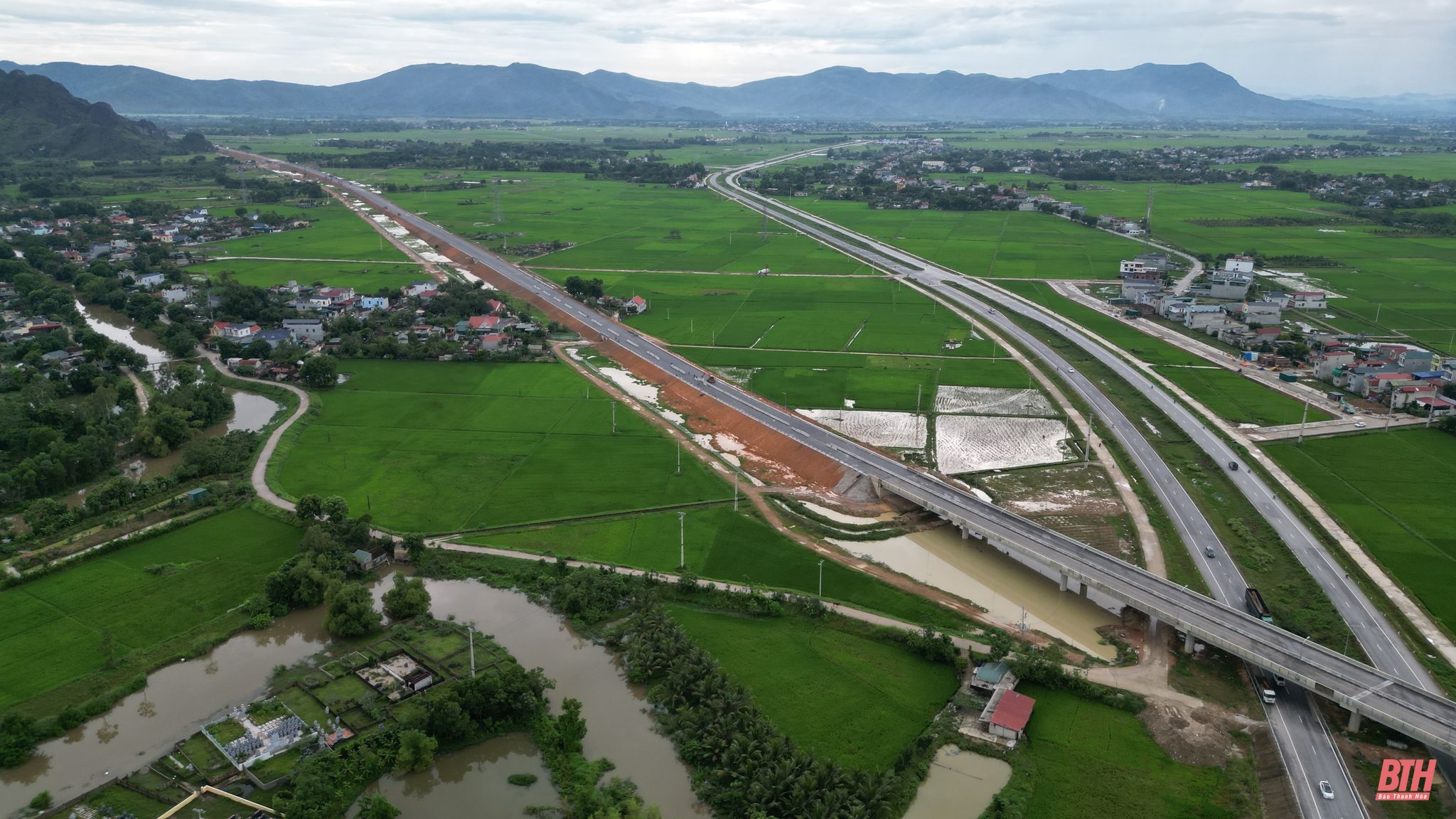 Sơ kết thực hiện dự án xây dựng đường bộ cao tốc Bắc - Nam phía Đông giai đoạn 2017-2020 đoạn từ Ninh Bình đến Nghệ An