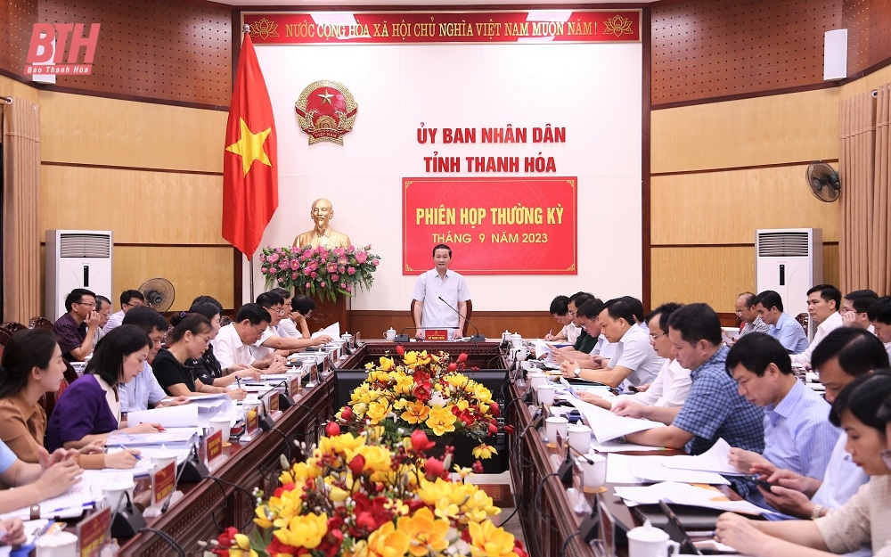 Đánh giá tình hình kinh tế - xã hội 9 tháng và quyết định các nhiệm vụ trọng tâm những tháng cuối năm 2023