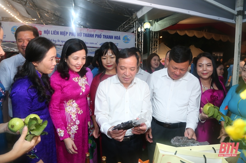 “Phụ nữ khởi nghiệp, phát huy tài nguyên bản địa, cùng nhau vươn xa”