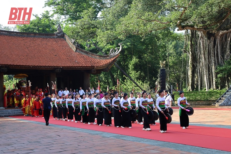 Về Lam Kinh, nghe âm hưởng hào hùng từ ngàn xưa vọng lại...