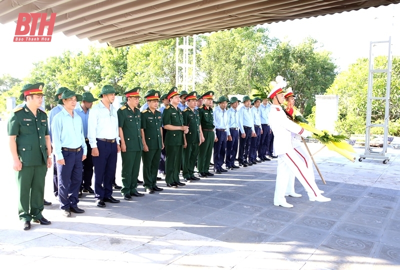 Lễ xuất quân thực hiện nhiệm vụ tìm kiếm, quy tập hài cốt liệt sĩ hy sinh tại Lào, mùa khô 2023-2024