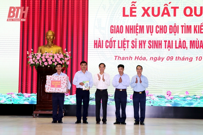 Lễ xuất quân thực hiện nhiệm vụ tìm kiếm, quy tập hài cốt liệt sĩ hy sinh tại Lào, mùa khô 2023-2024