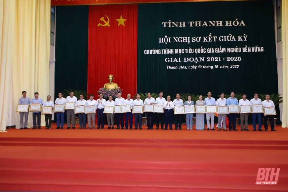 Sơ kết giữa kỳ Chương trình mục tiêu quốc gia giảm nghèo bền vững giai đoạn 2021-2025