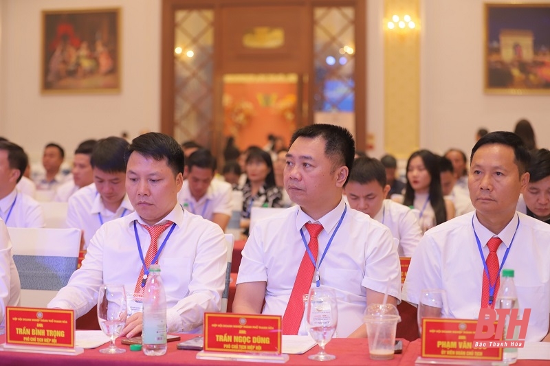 Hiệp hội Doanh nghiệp TP Thanh Hóa tôn vinh doanh nhân 